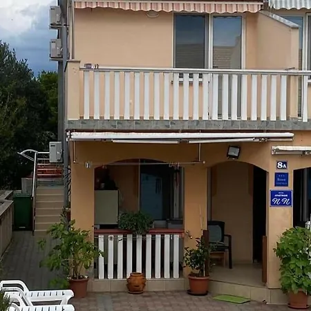 Apartment N.n *